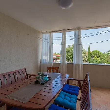 Apartmani Lena Pula Zewnętrze zdjęcie